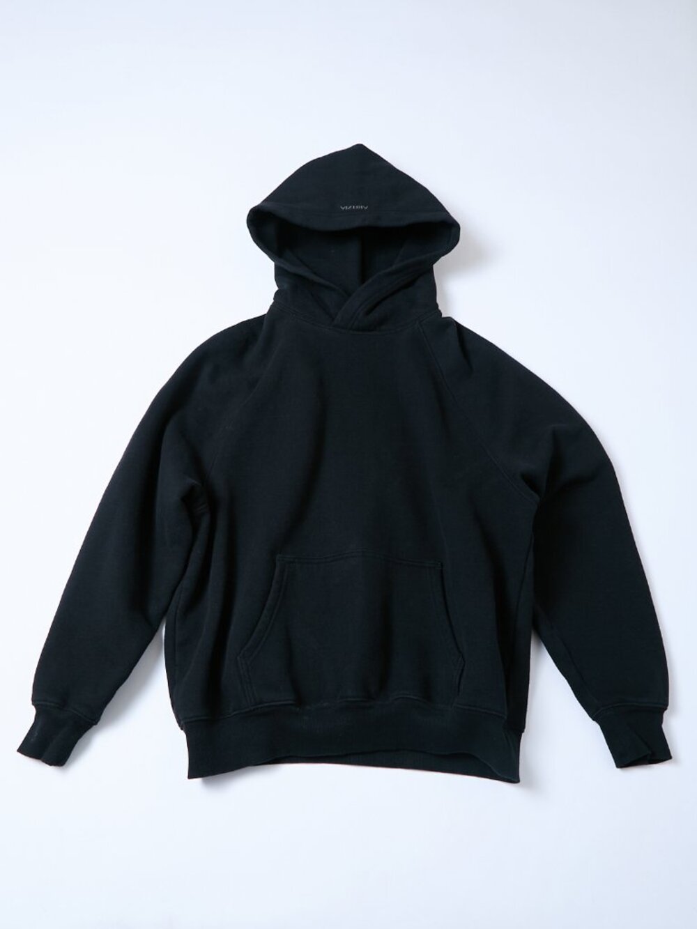 Aritzia Cozy Sweatfleece Mega Fit Oversized Raglan Hoodie Black XS